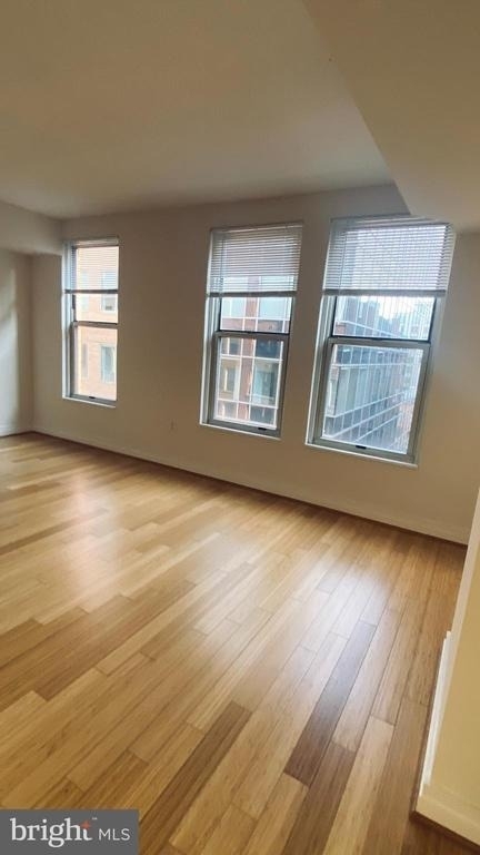915 Nw E Street Nw - Photo 11