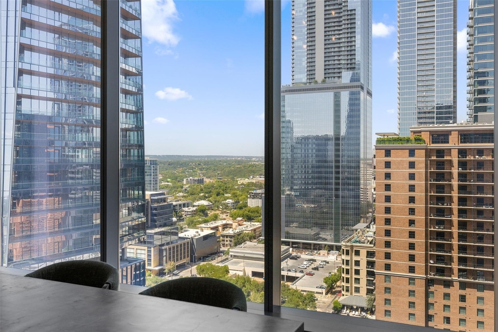 210 Lavaca St - Photo 13