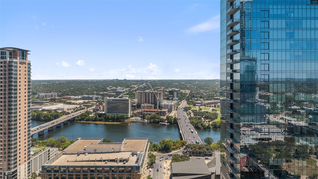 210 Lavaca St - Photo 36