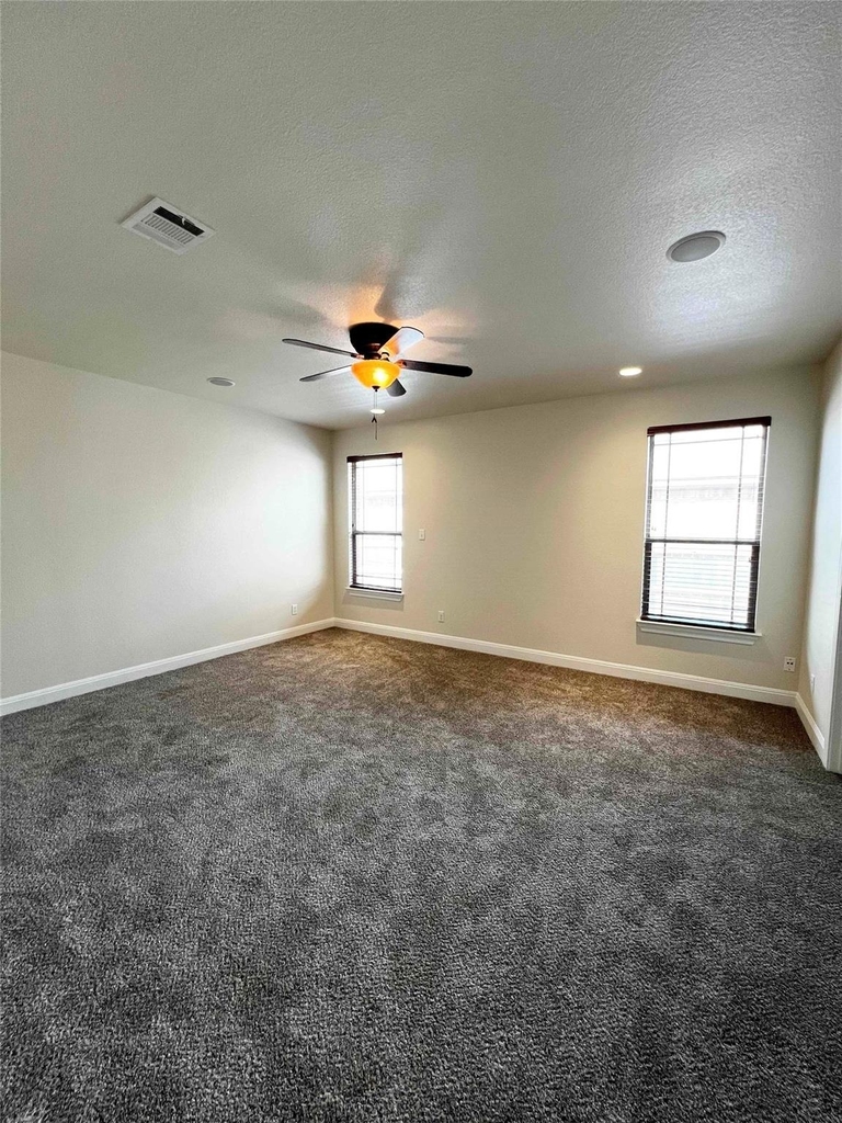 2009 Woodway Dr - Photo 6