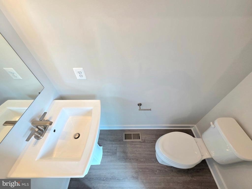 2644 Naylor Road Se - Photo 19