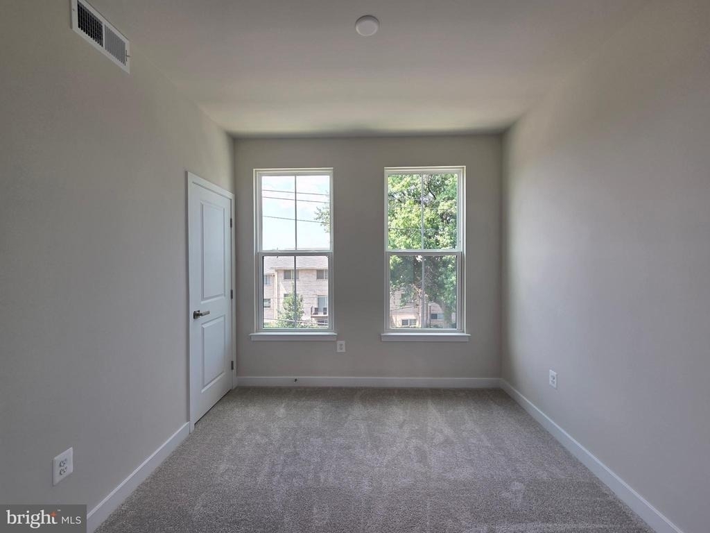 2644 Naylor Road Se - Photo 27
