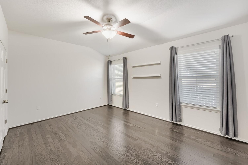 12112 Arran St - Photo 3