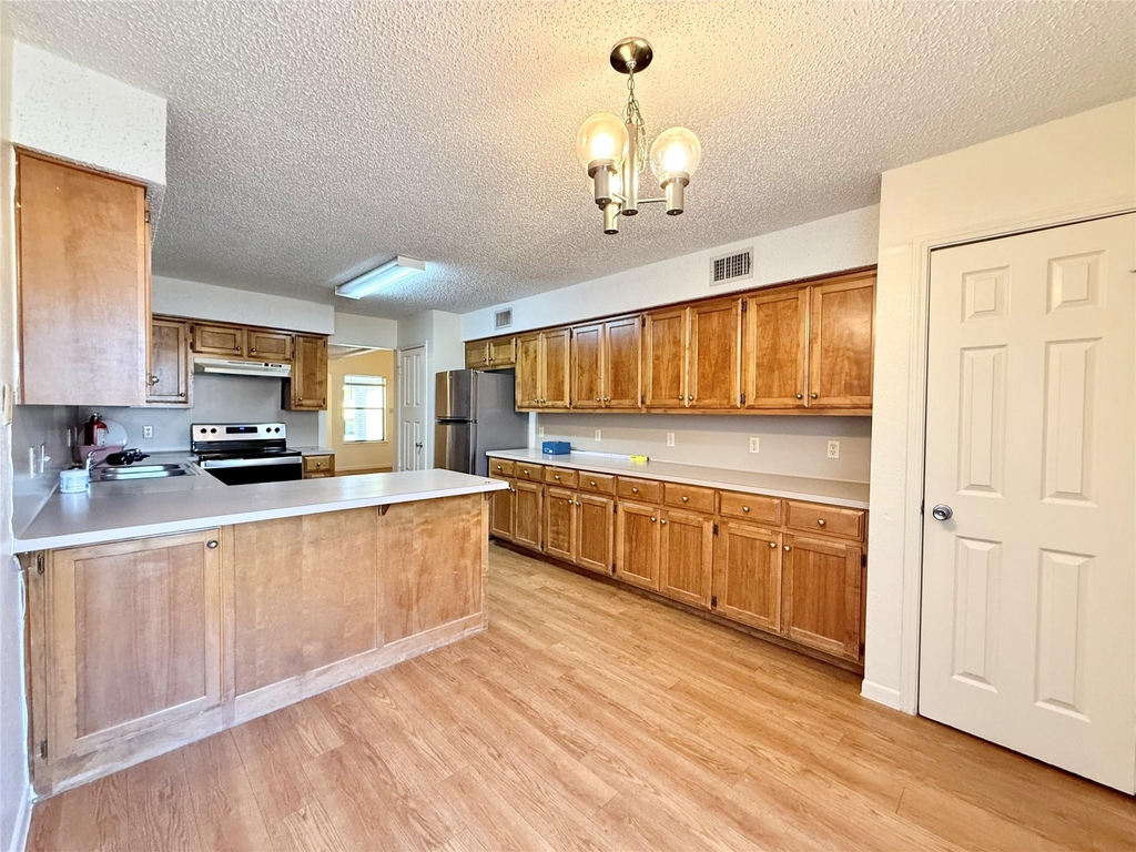 104 Verna Spur - Photo 17
