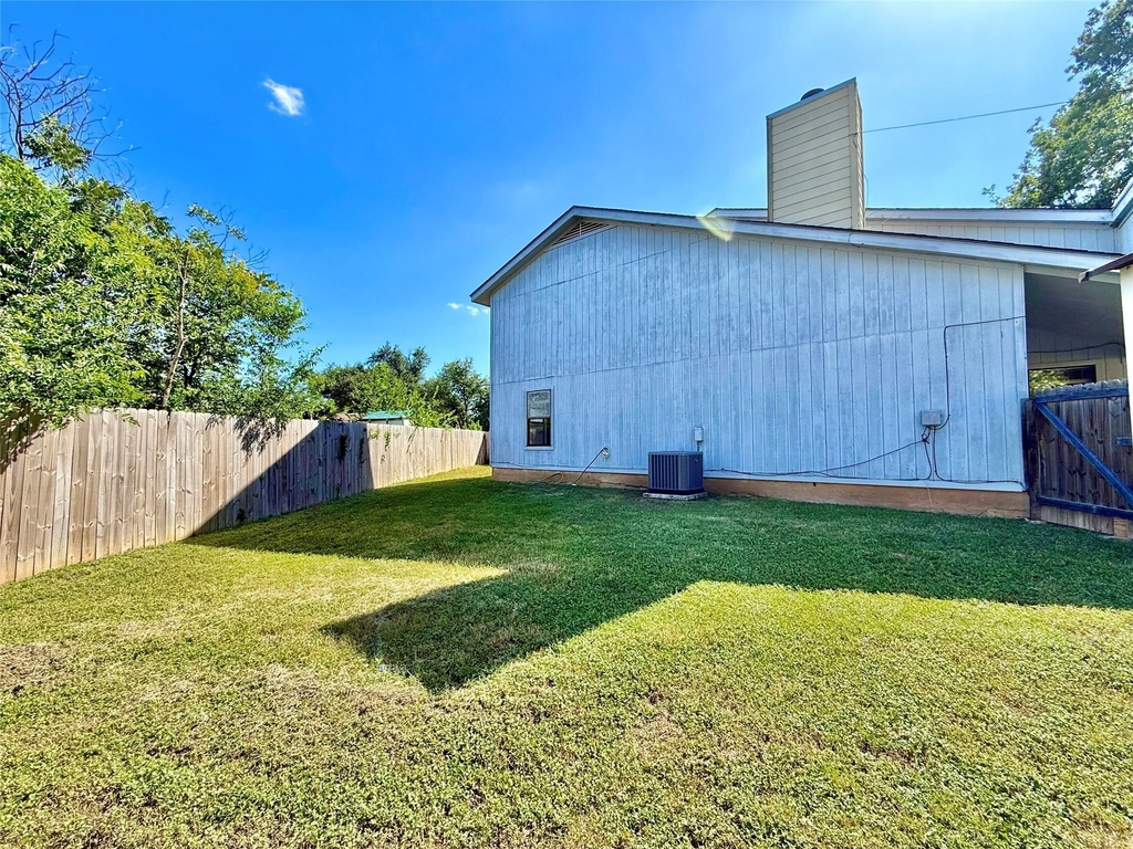 104 Verna Spur - Photo 38