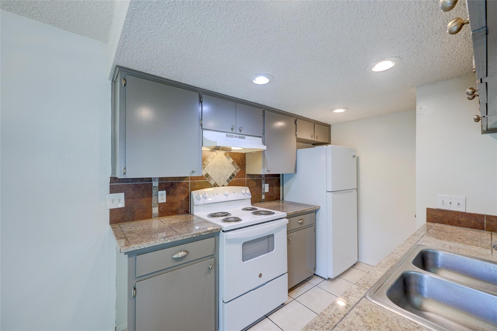 3458 Willowrun Dr - Photo 13