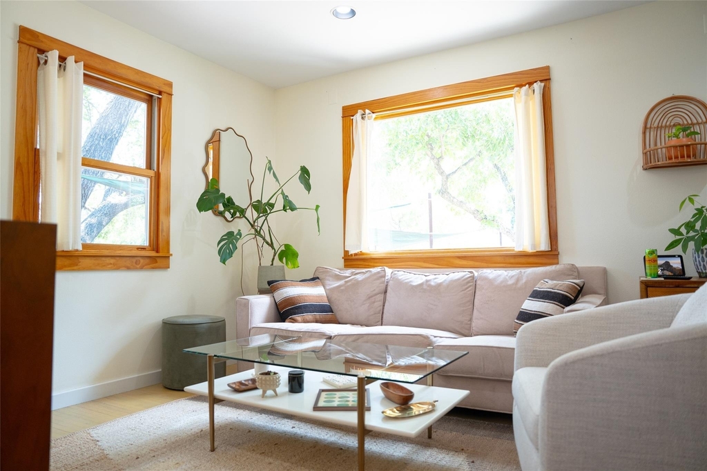 5510 Avenue G - Photo 15