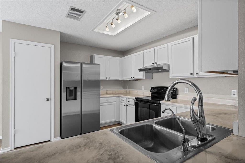 2423 Byfield Dr - Photo 12