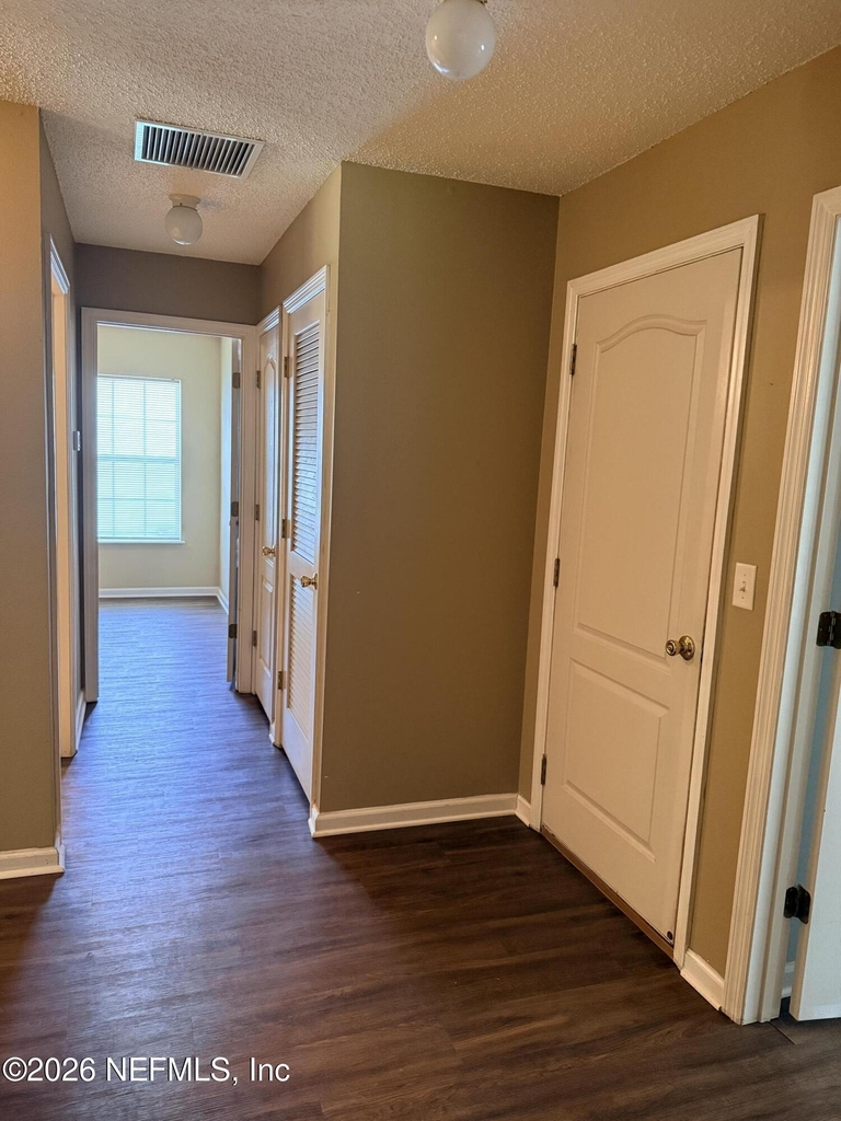 1432 Heather Court - Photo 8