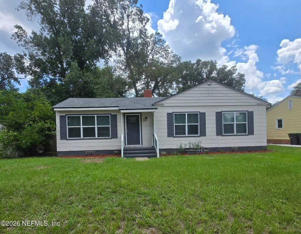 4644 Sussex Avenue - Photo 0