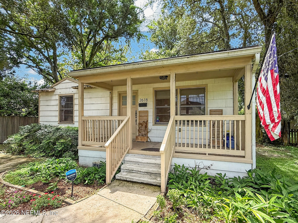 2618 Ernest Street - Photo 1