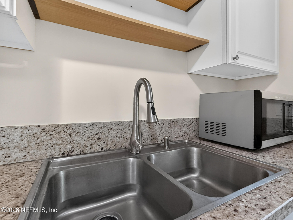 2618 Ernest Street - Photo 13