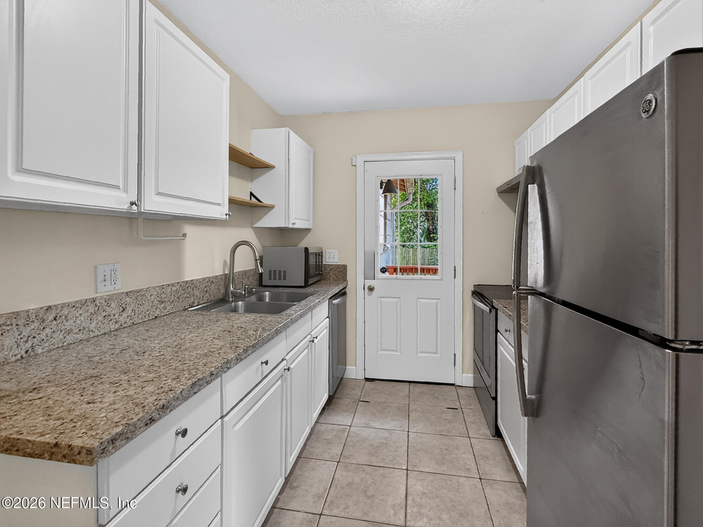 2618 Ernest Street - Photo 12