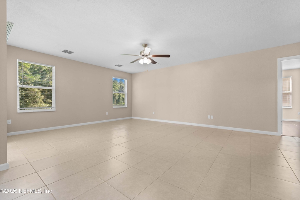 8704 Lake George Circle W - Photo 6