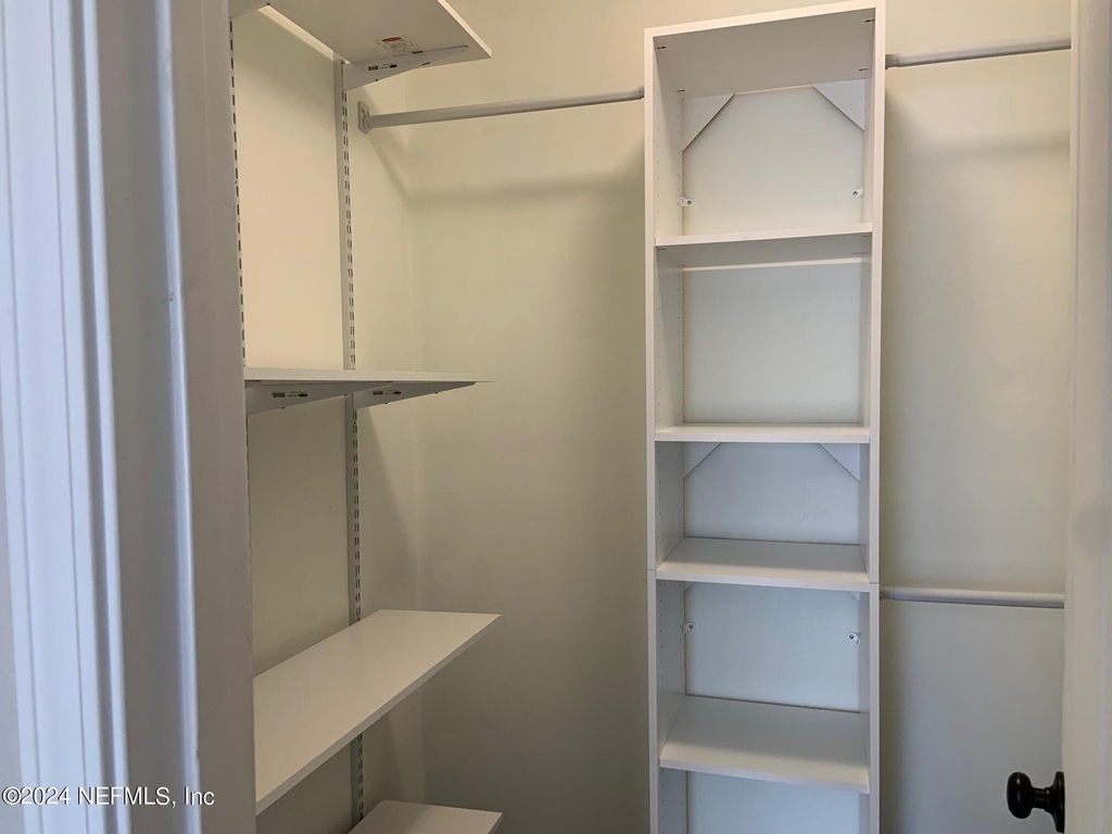 9226 Hawks Run Lane - Photo 26