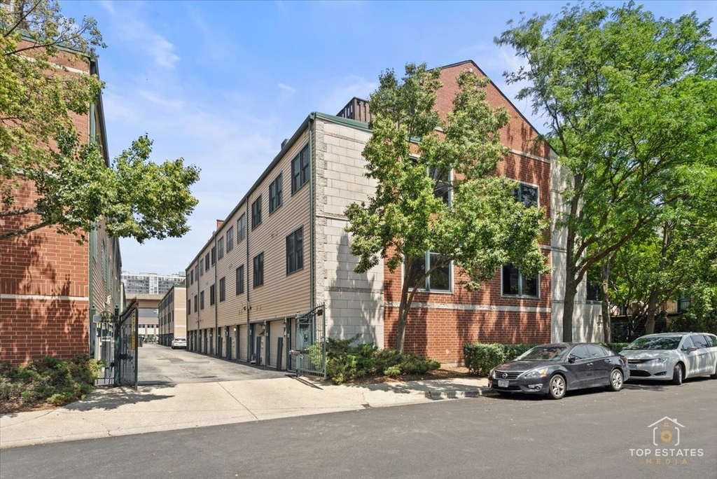 1812 S Dearborn Street - Photo 18