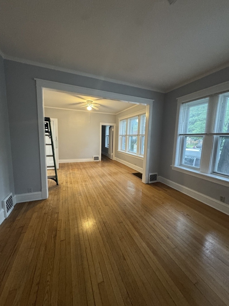 3008 W Cullom Avenue - Photo 16