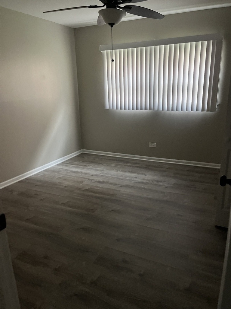 6151 Marshall Avenue - Photo 6