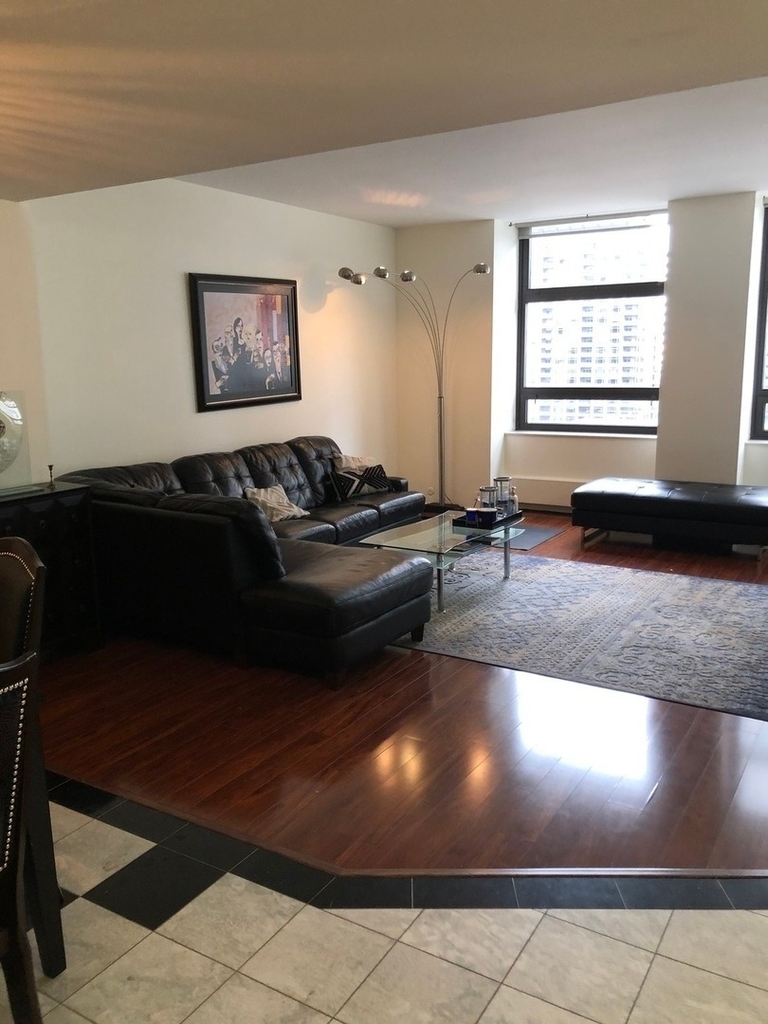 680 N Lake Shore Drive - Photo 3
