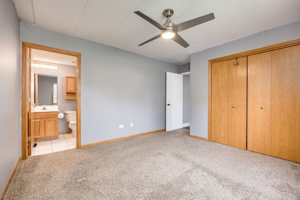 9529 Minnick Avenue - Photo 12