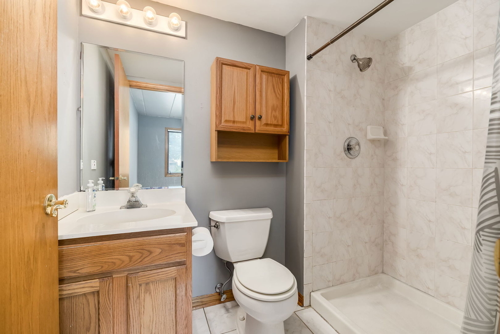 9529 Minnick Avenue - Photo 13