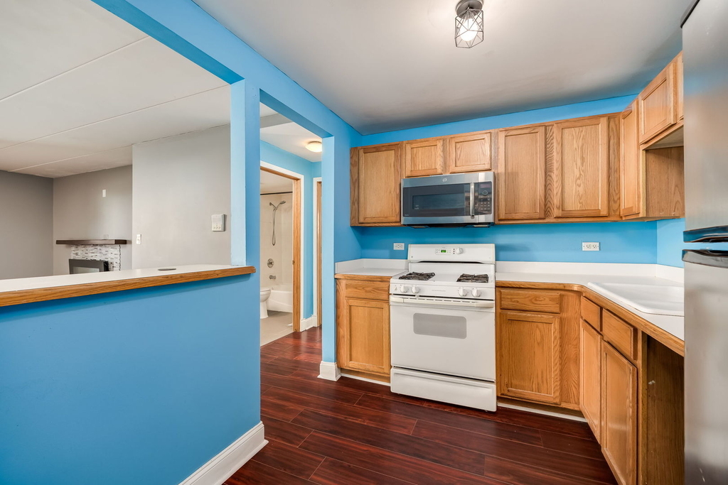 9529 Minnick Avenue - Photo 2