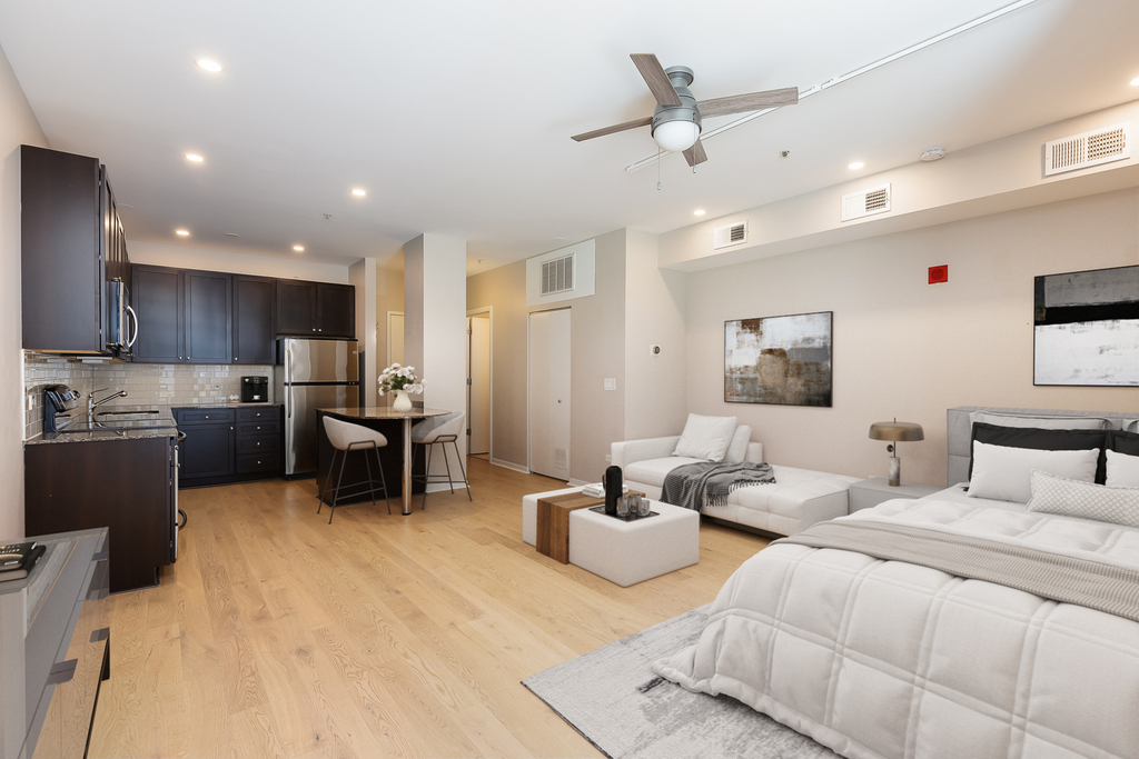 565 W Quincy Street - Photo 5