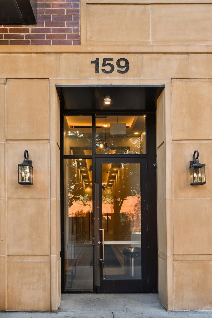 159 W North Avenue - Photo 1