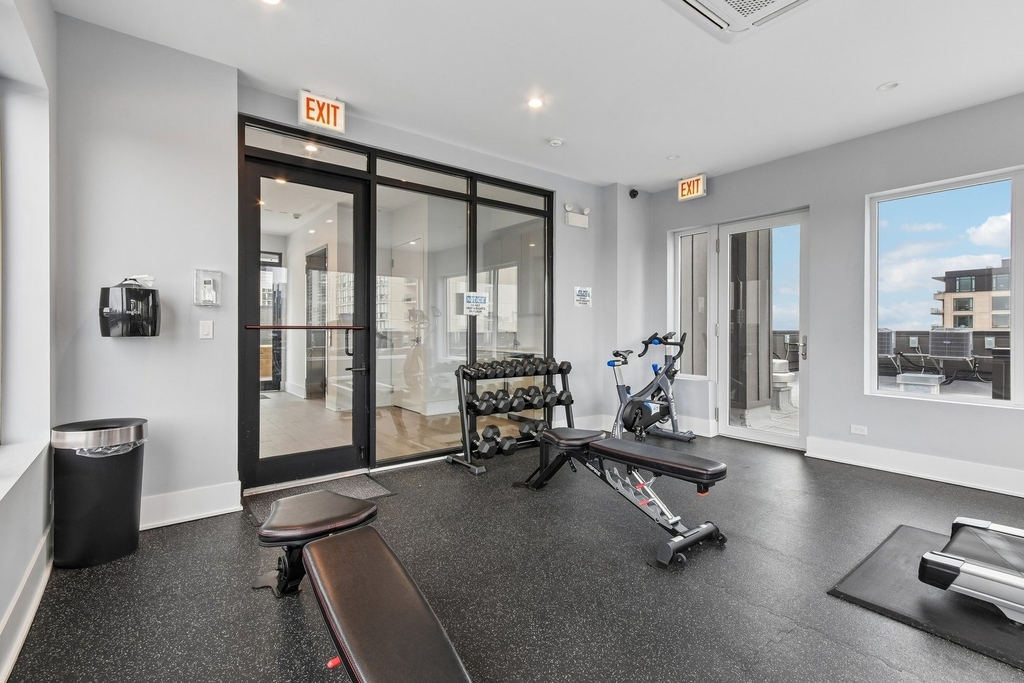 159 W North Avenue - Photo 9
