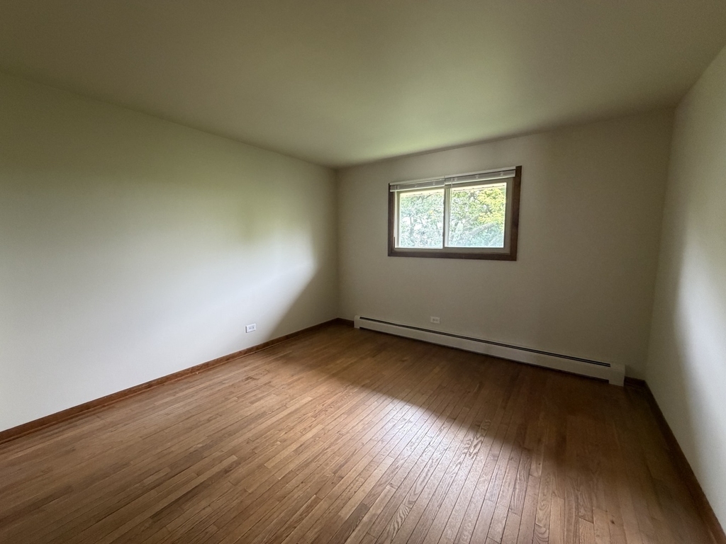 826 N Milwaukee Avenue - Photo 9