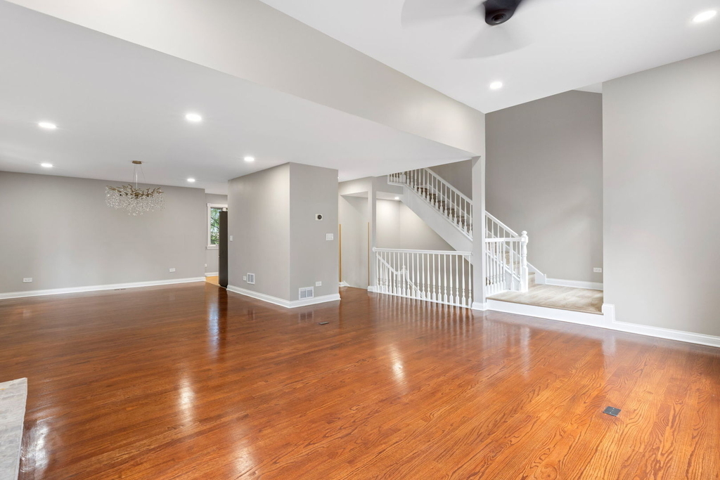 1829 Wilmette Avenue - Photo 5
