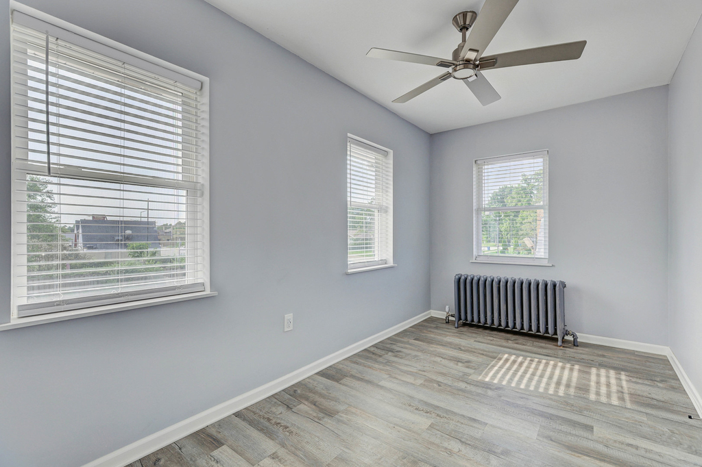 6 S Monterey Avenue - Photo 10