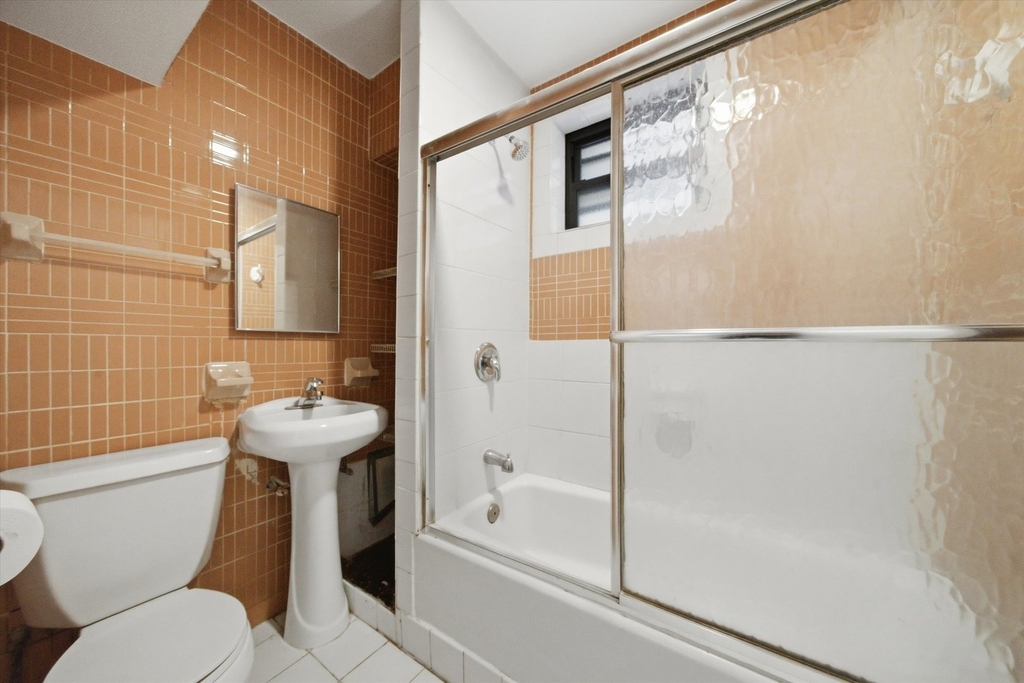 2448 N Keeler Avenue - Photo 6
