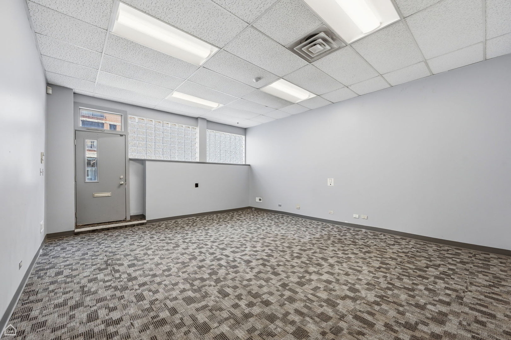 2307 W North Avenue - Photo 1