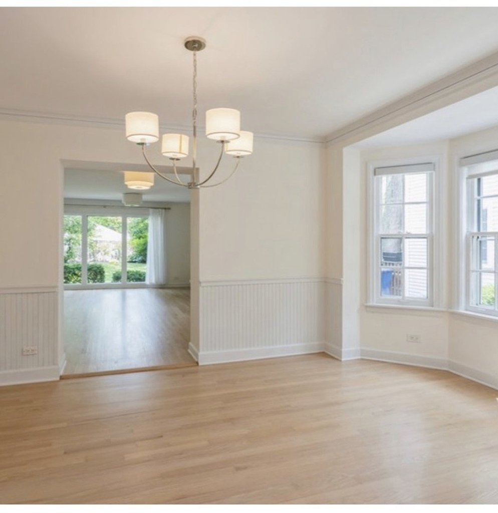 1220 Chestnut Street - Photo 2