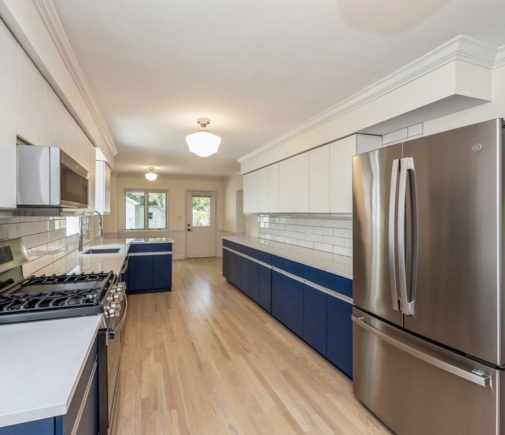 1220 Chestnut Street - Photo 3