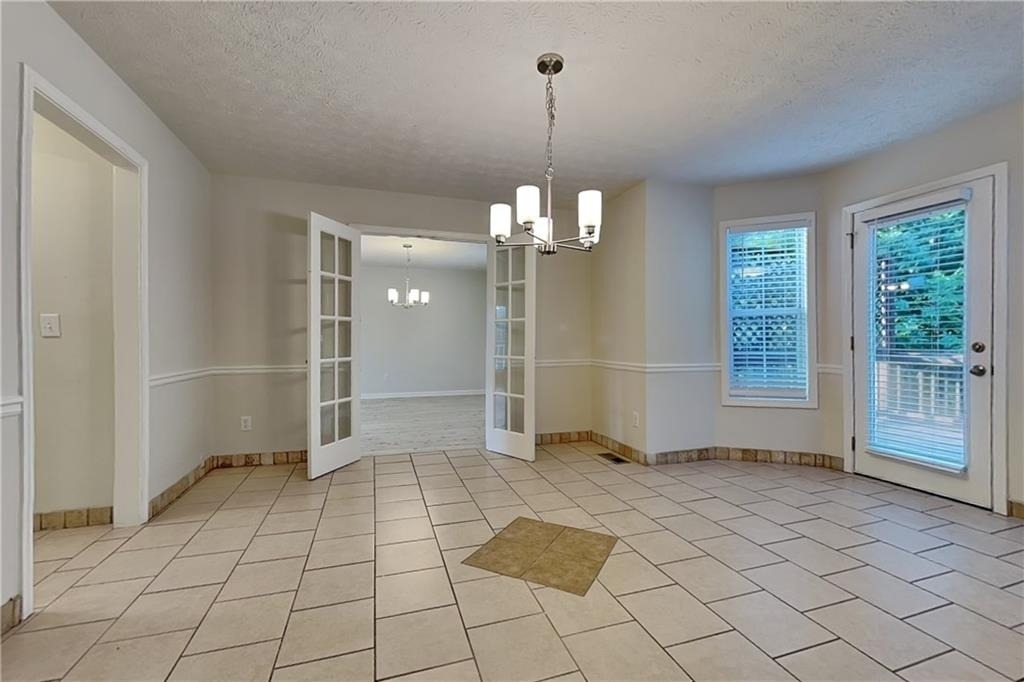 1555 Rose Pointe Drive - Photo 4