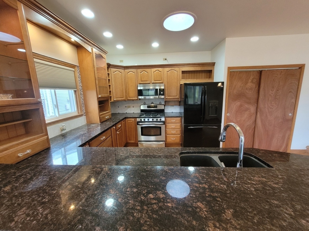 364 N Everett Drive - Photo 7