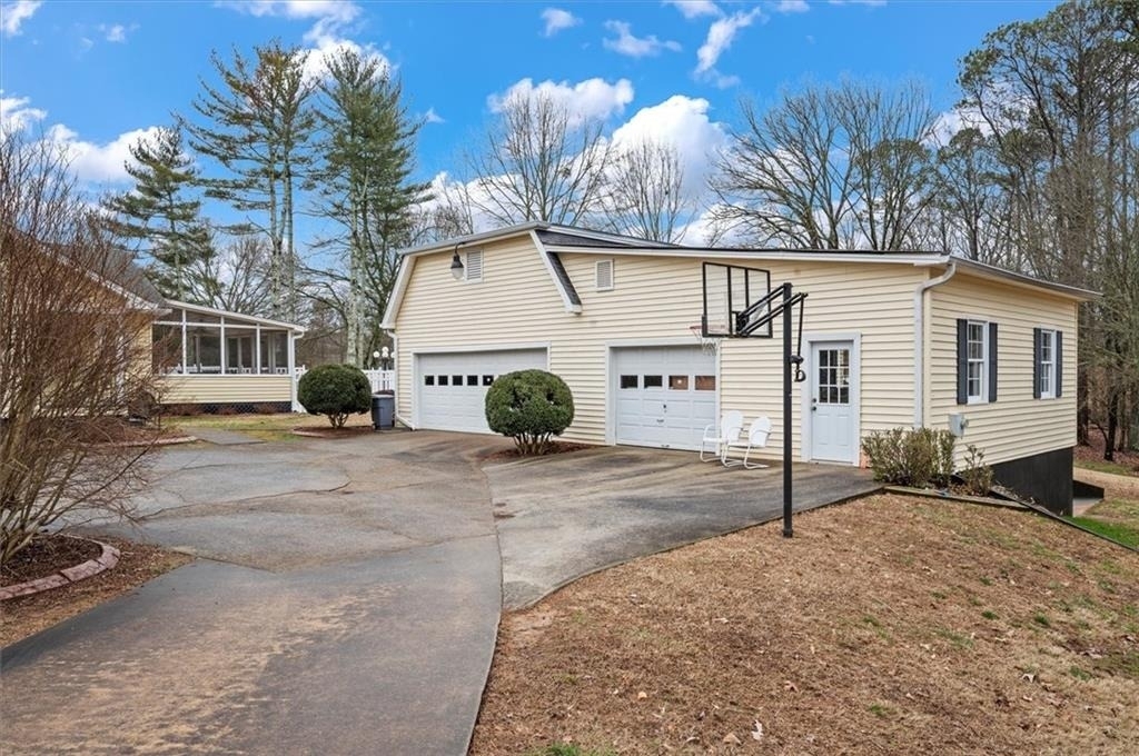 14605 Cogburn Road - Photo 48