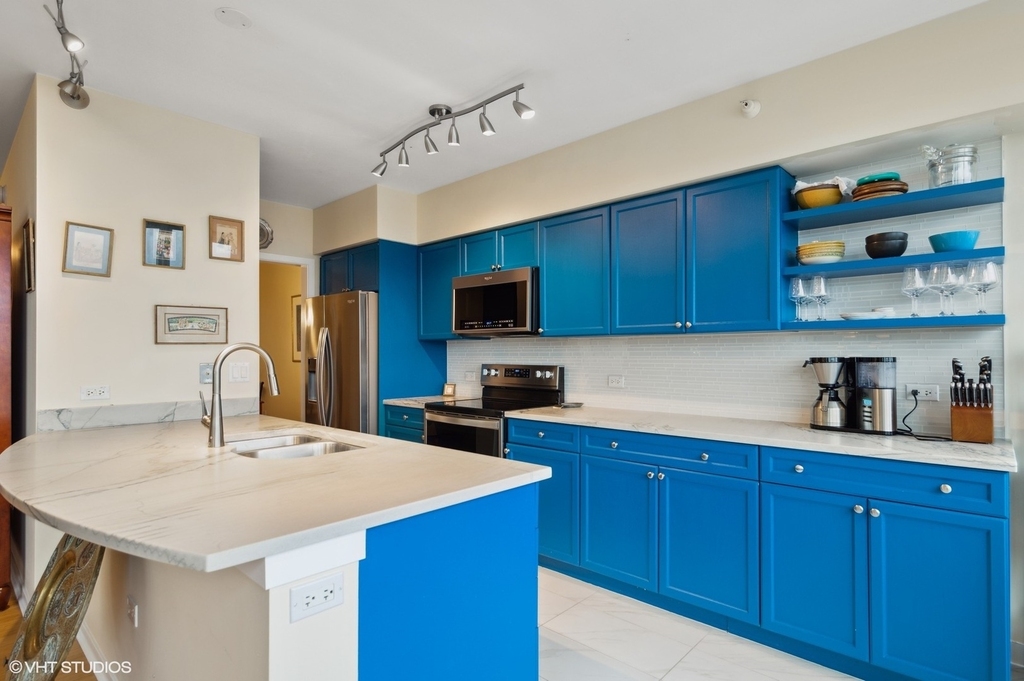 807 Davis Street - Photo 10