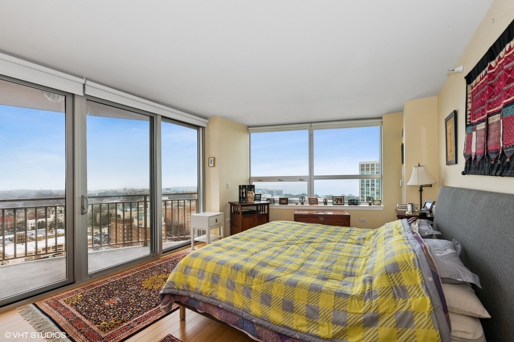 807 Davis Street - Photo 16