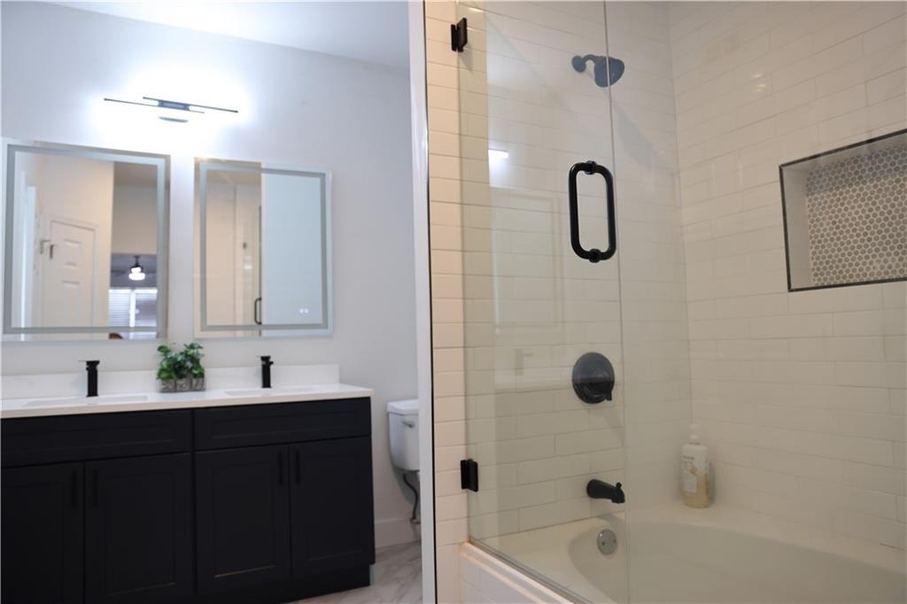 200 Renaissance Parkway Ne - Photo 8