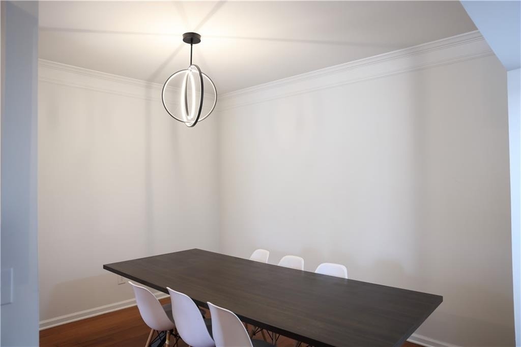 200 Renaissance Parkway Ne - Photo 4