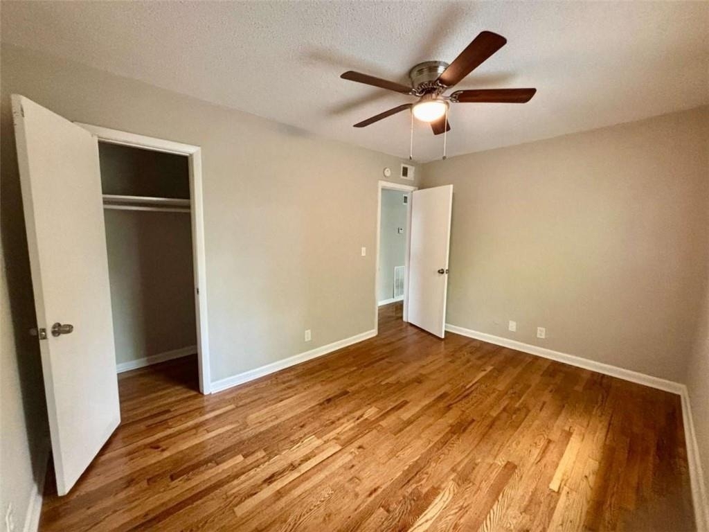 1048 Washington Street - Photo 8