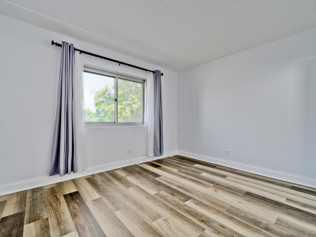 3849 N Parkway Drive - Photo 8