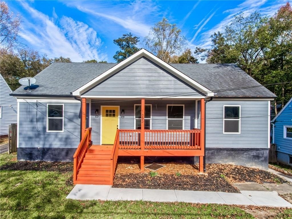 1683 Kenmore Street Sw - Photo 0
