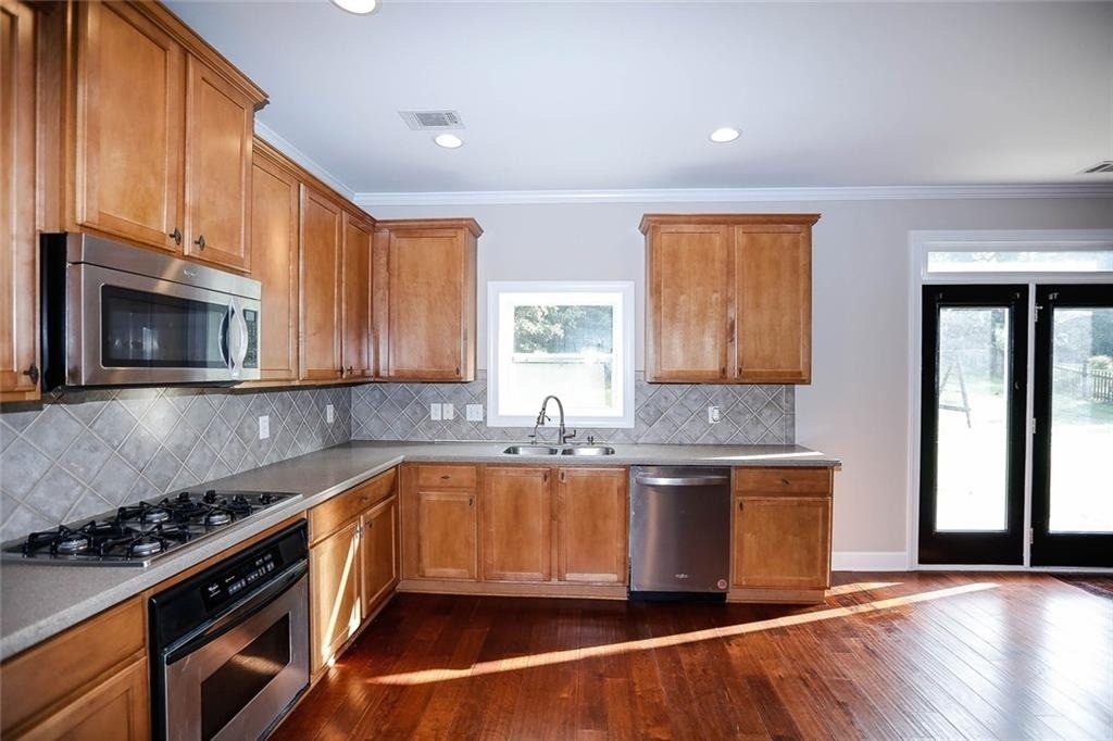 3380 Gables Court - Photo 10