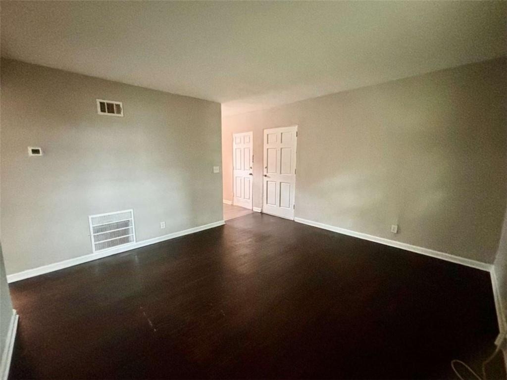 1048 Washington Street - Photo 3