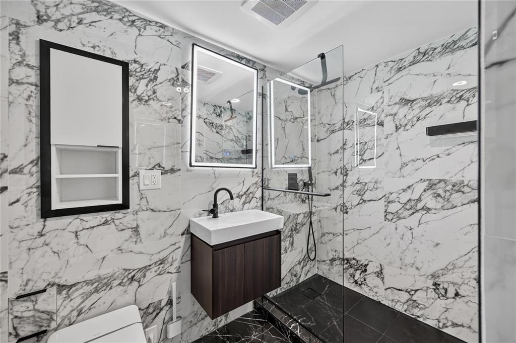 2285 Peachtree Road Ne - Photo 10