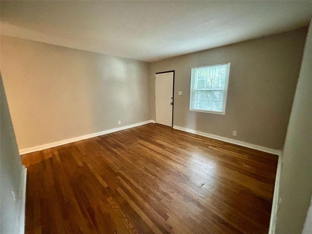 1048 Washington Street - Photo 3
